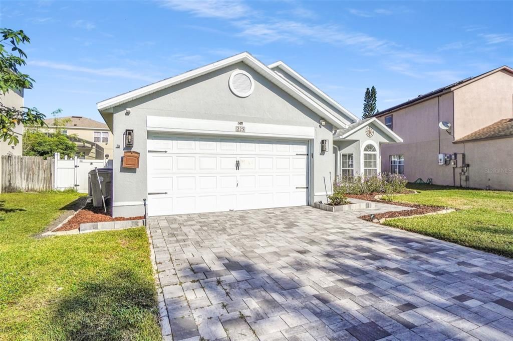 En Venta: $399,999 (4 camas, 2 baños, 1679 Pies cuadrados)