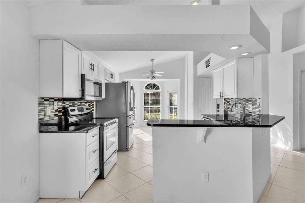 En Venta: $399,999 (4 camas, 2 baños, 1679 Pies cuadrados)