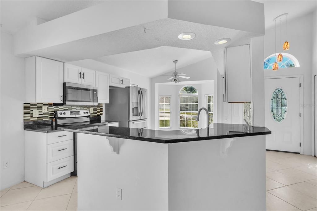 En Venta: $399,999 (4 camas, 2 baños, 1679 Pies cuadrados)