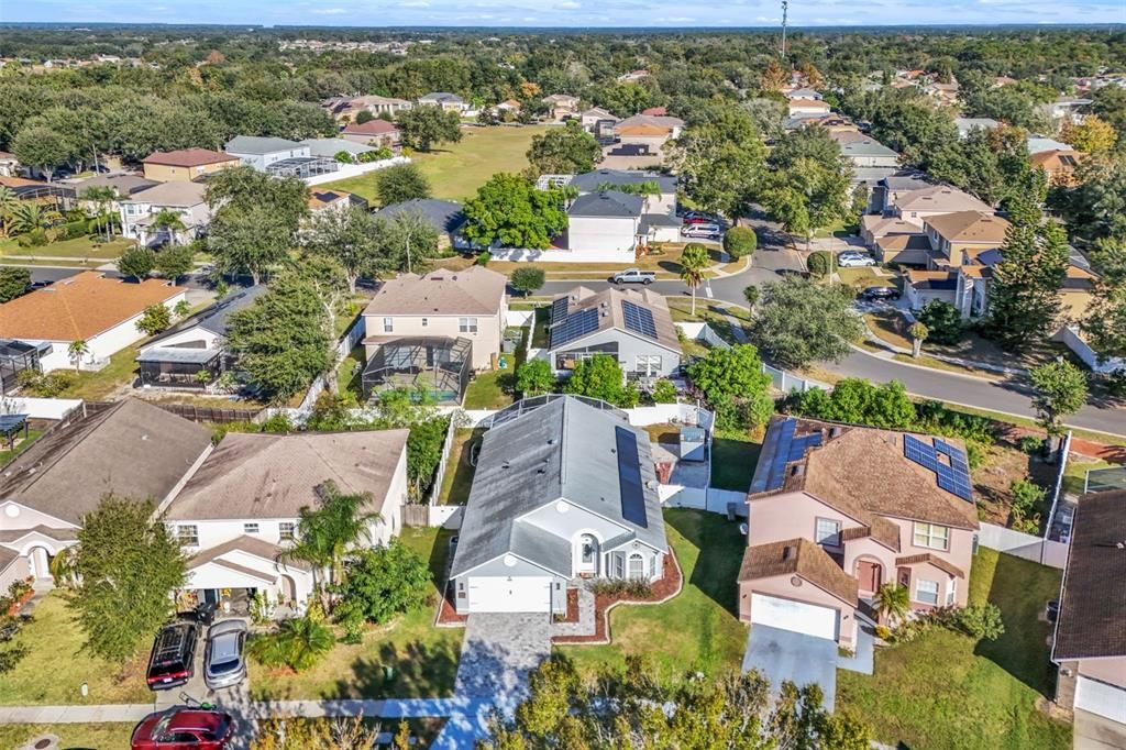 En Venta: $399,999 (4 camas, 2 baños, 1679 Pies cuadrados)