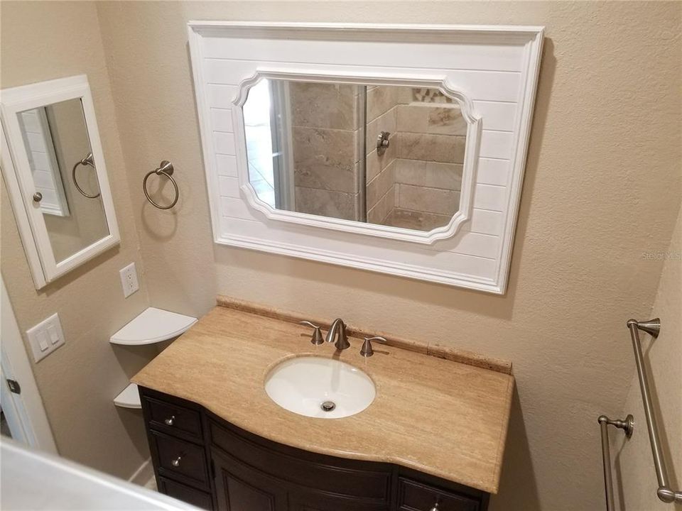 На продажу: $475,000 (2 спален, 0 ванн, 1320 Квадратных фут)