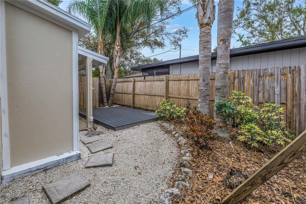 На продажу: $475,000 (2 спален, 0 ванн, 1320 Квадратных фут)