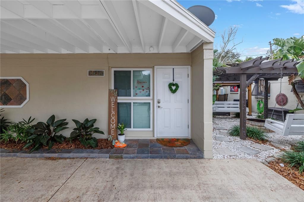 На продажу: $475,000 (2 спален, 0 ванн, 1320 Квадратных фут)