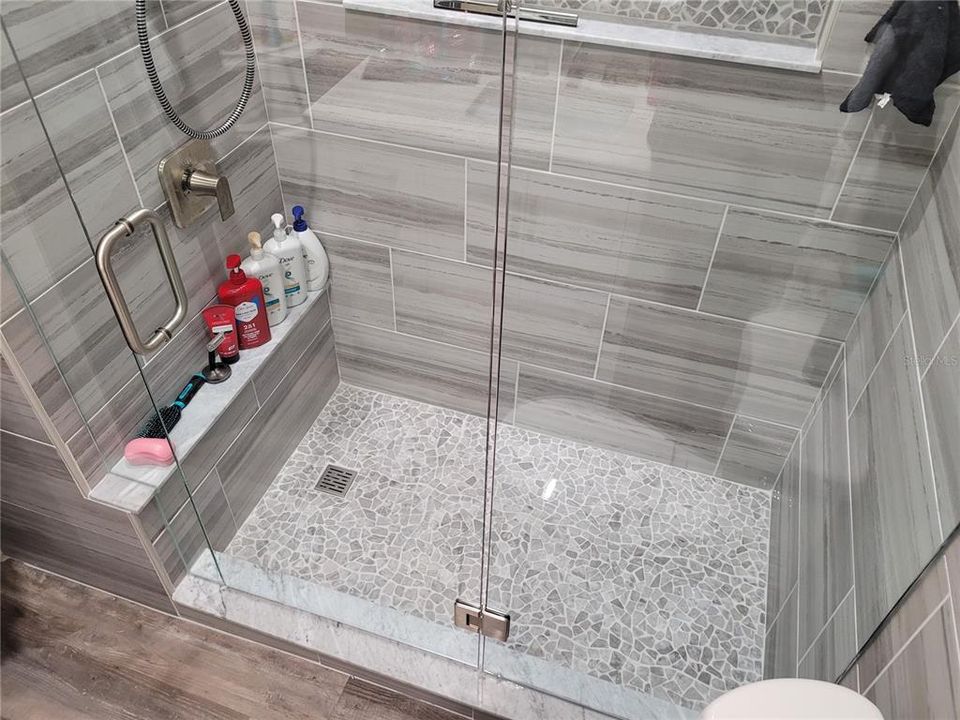 На продажу: $475,000 (2 спален, 0 ванн, 1320 Квадратных фут)