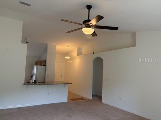 出租: $1,850 (3 贝兹, 2 浴室, 1563 平方英尺)