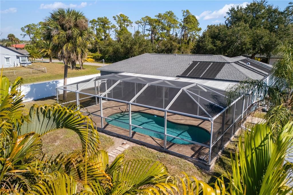 For Sale: $415,000 (3 beds, 2 baths, 1333 Square Feet)