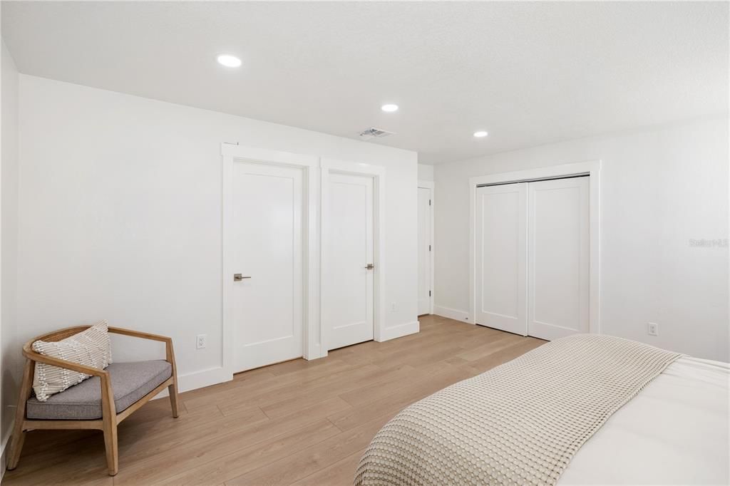 For Sale: $415,000 (3 beds, 2 baths, 1333 Square Feet)