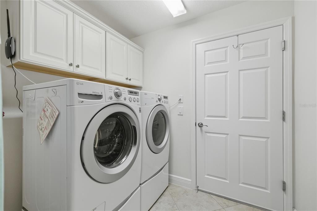 For Sale: $789,000 (3 beds, 2 baths, 2230 Square Feet)