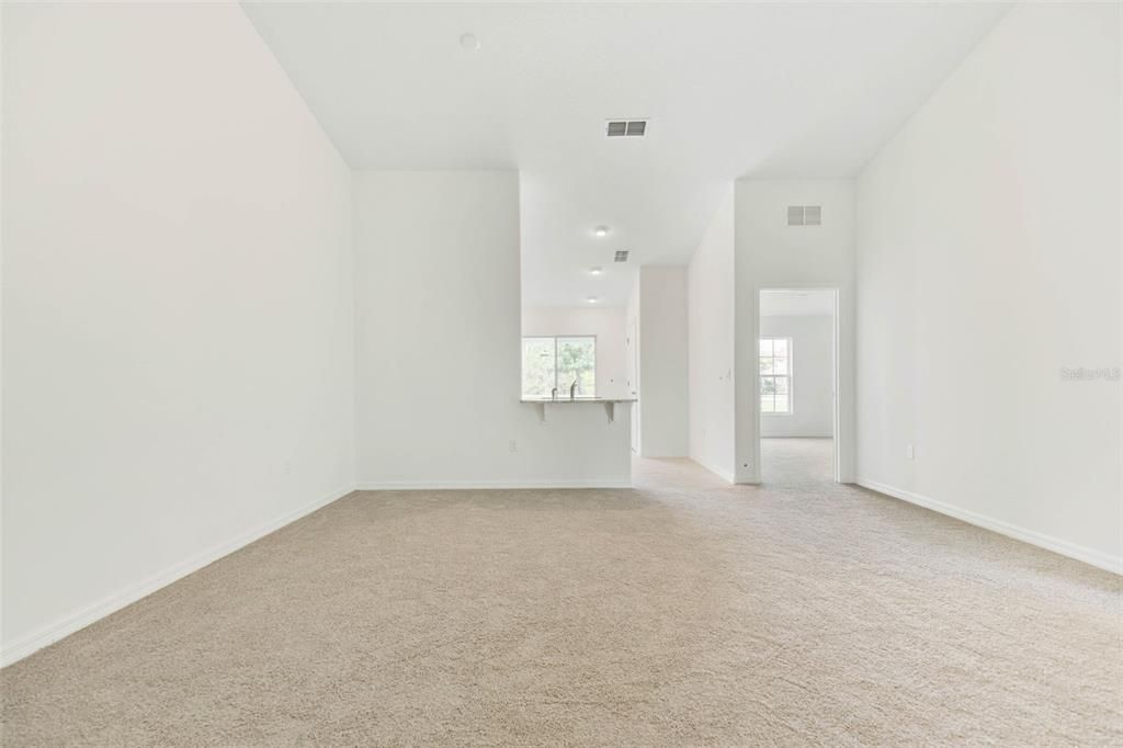 For Sale: $530,000 (6 beds, 0 baths, 1198 Square Feet)