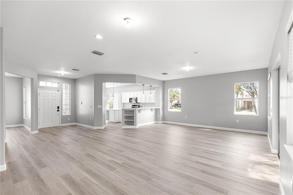 待售: $379,000 (2 贝兹, 2 浴室, 2148 平方英尺)