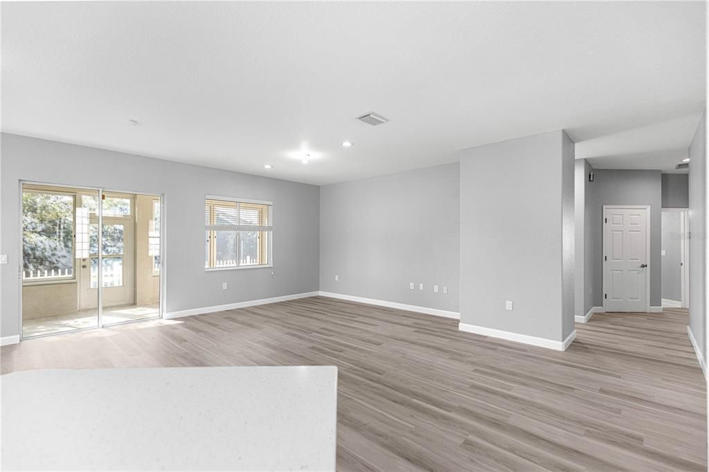 待售: $379,000 (2 贝兹, 2 浴室, 2148 平方英尺)