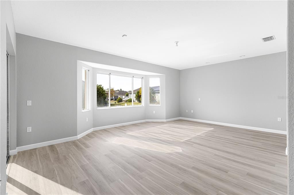 待售: $379,000 (2 贝兹, 2 浴室, 2148 平方英尺)