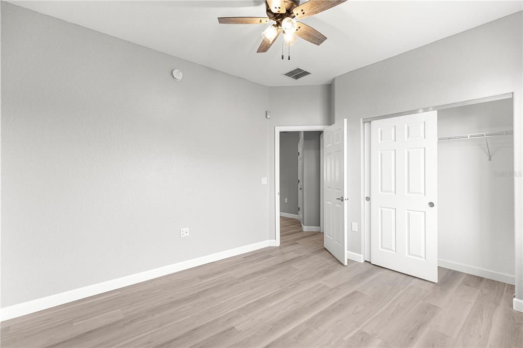 待售: $379,000 (2 贝兹, 2 浴室, 2148 平方英尺)