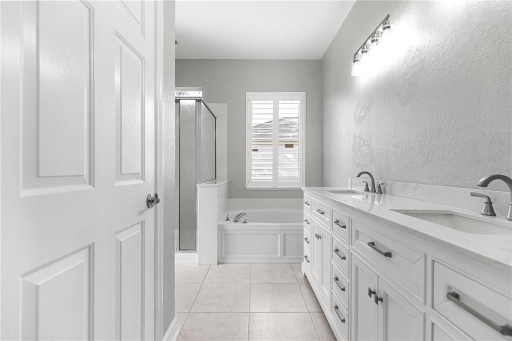 待售: $379,000 (2 贝兹, 2 浴室, 2148 平方英尺)