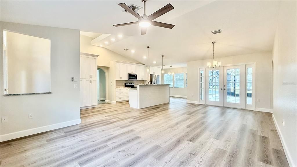 En Venta: $364,990 (3 camas, 2 baños, 1603 Pies cuadrados)