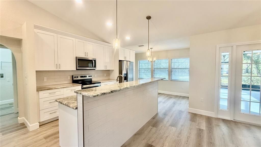 En Venta: $364,990 (3 camas, 2 baños, 1603 Pies cuadrados)