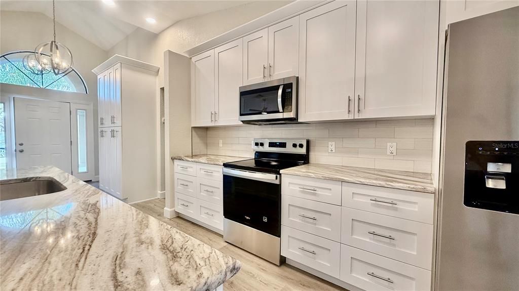 En Venta: $364,990 (3 camas, 2 baños, 1603 Pies cuadrados)