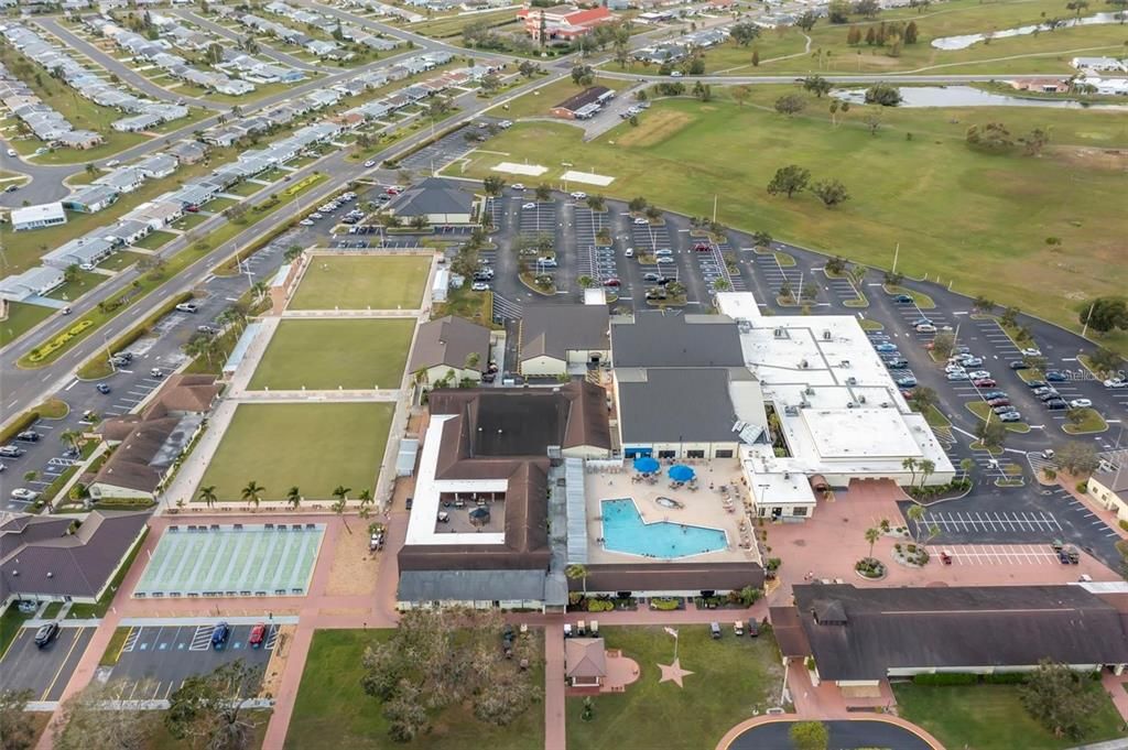 En Venta: $375,000 (2 camas, 2 baños, 2087 Pies cuadrados)