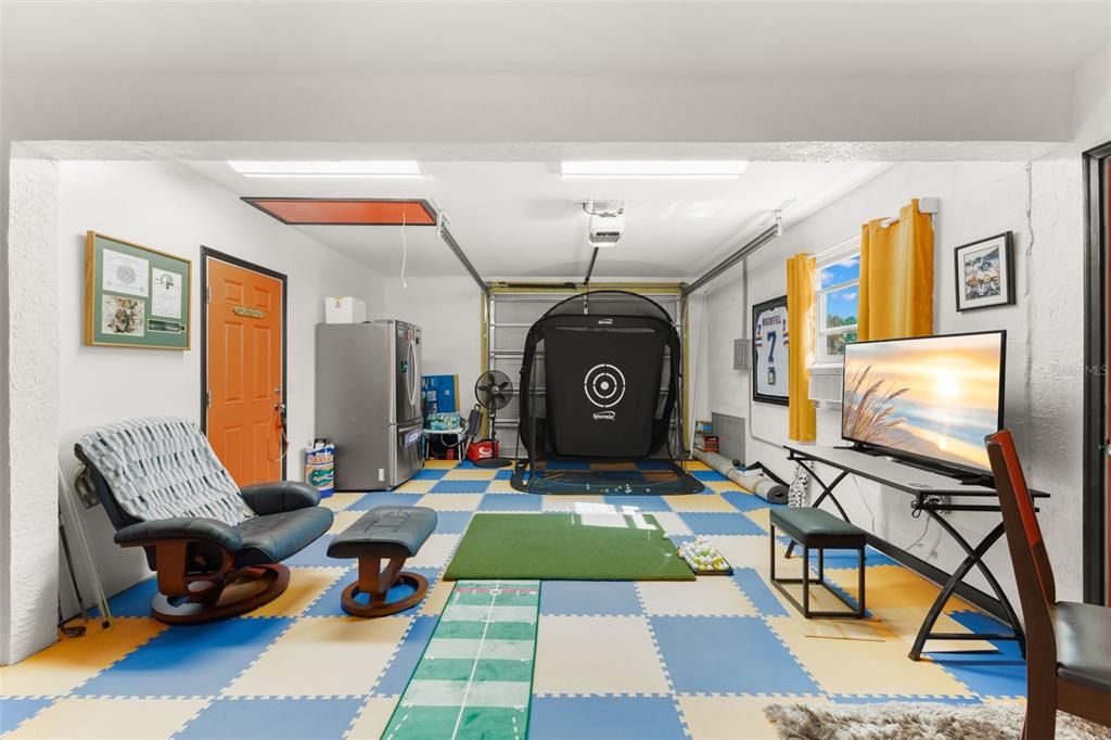 En Venta: $375,000 (2 camas, 2 baños, 2087 Pies cuadrados)