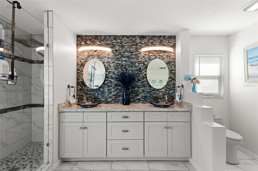 En Venta: $375,000 (2 camas, 2 baños, 2087 Pies cuadrados)