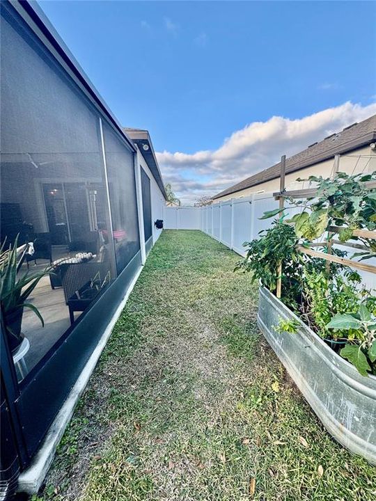 На продажу: $435,000 (4 спален, 2 ванн, 2121 Квадратных фут)