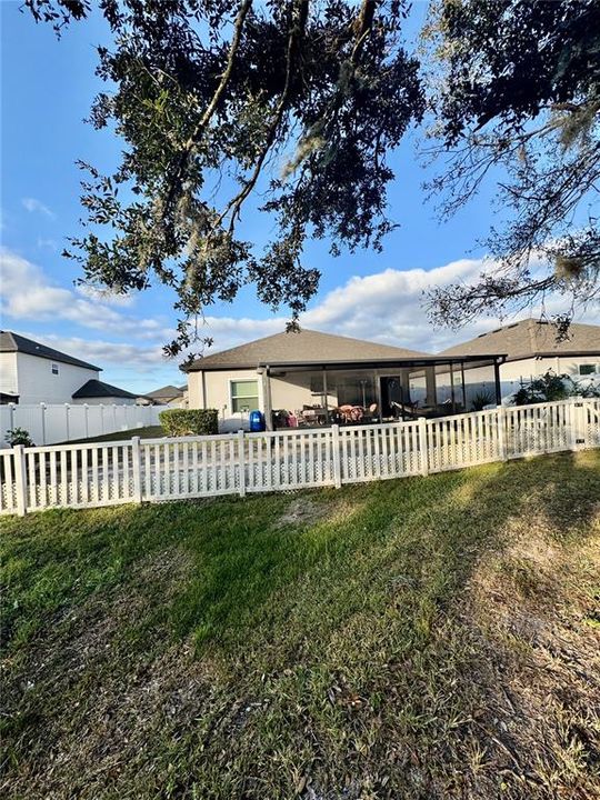 На продажу: $435,000 (4 спален, 2 ванн, 2121 Квадратных фут)