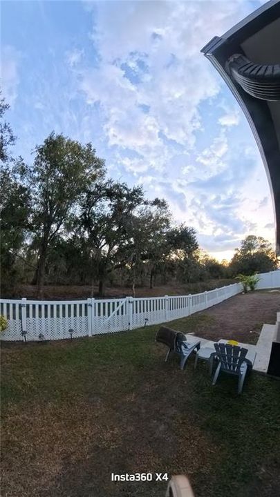 待售: $450,000 (4 贝兹, 2 浴室, 2121 平方英尺)