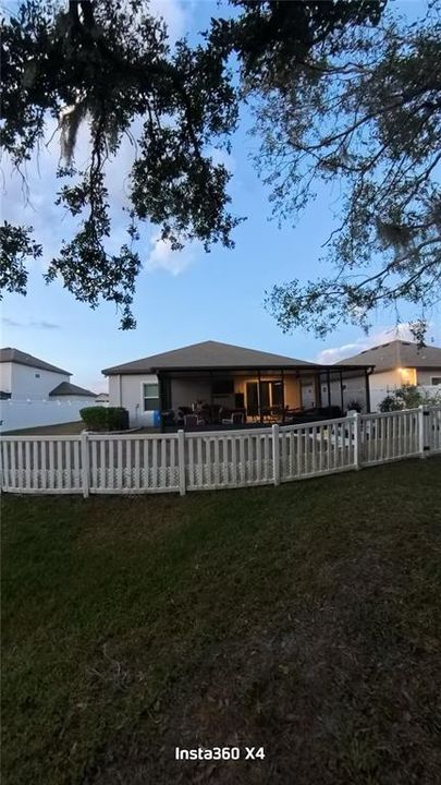 待售: $450,000 (4 贝兹, 2 浴室, 2121 平方英尺)