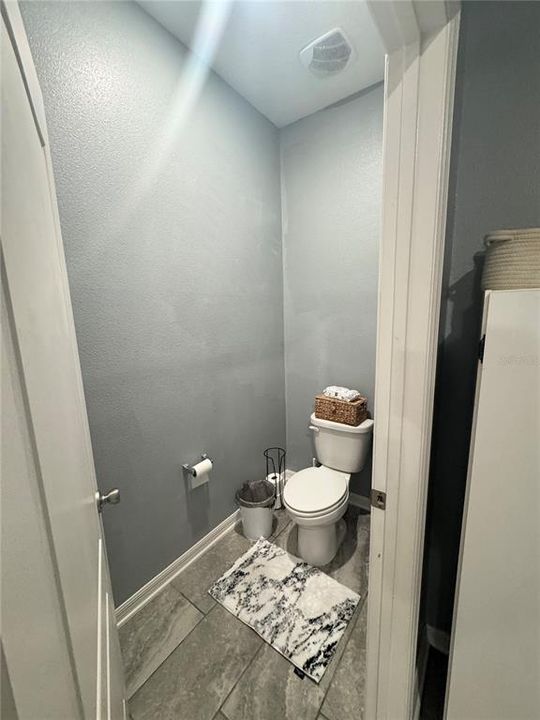 待售: $450,000 (4 贝兹, 2 浴室, 2121 平方英尺)