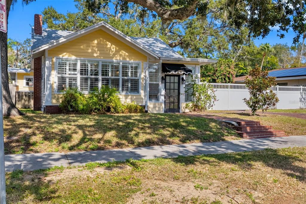 待售: $499,900 (3 贝兹, 1 浴室, 1236 平方英尺)