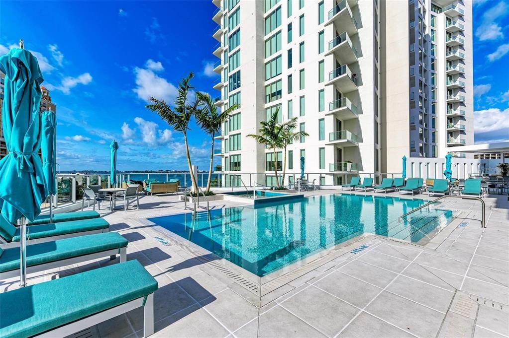 Recientemente alquilado: $6,500 (2 camas, 3 baños, 1761 Pies cuadrados)