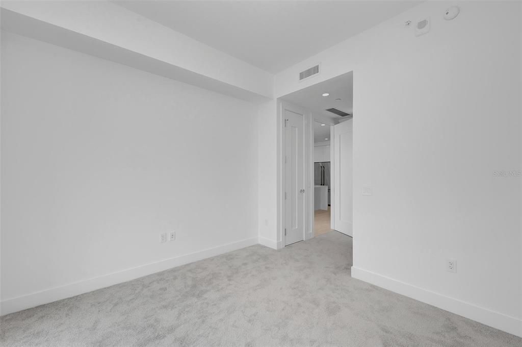 Recientemente alquilado: $6,500 (2 camas, 3 baños, 1761 Pies cuadrados)