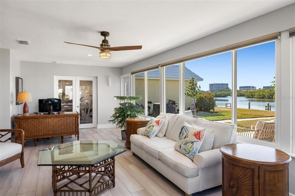 For Sale: $1,150,000 (2 beds, 2 baths, 1601 Square Feet)