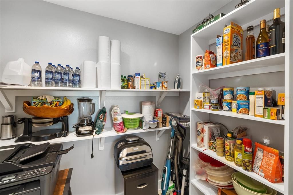 For Sale: $1,150,000 (2 beds, 2 baths, 1601 Square Feet)