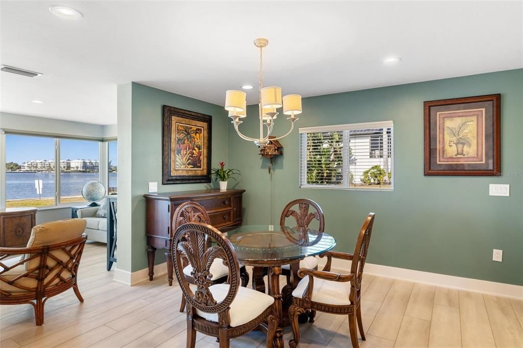 For Sale: $1,150,000 (2 beds, 2 baths, 1601 Square Feet)