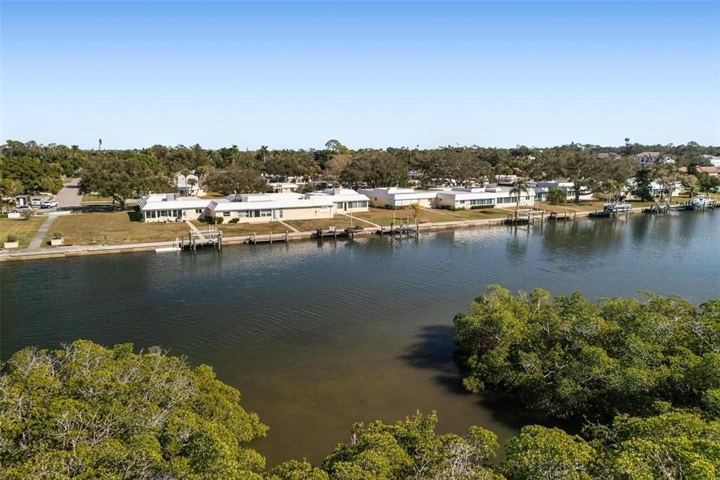 For Sale: $1,150,000 (2 beds, 2 baths, 1601 Square Feet)