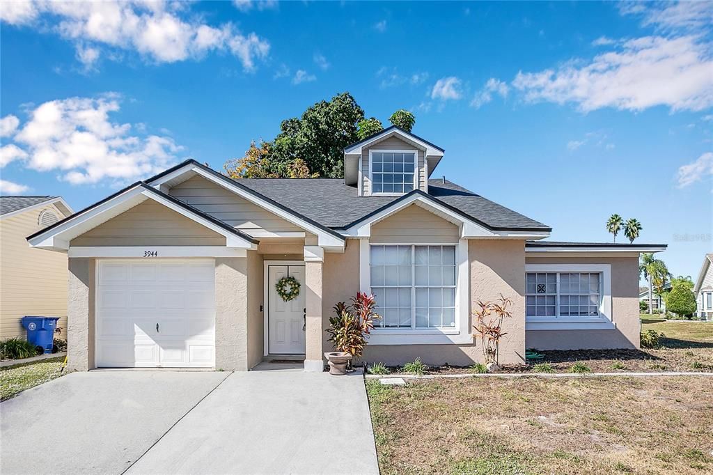 For Sale: $389,000 (3 beds, 2 baths, 1967 Square Feet)