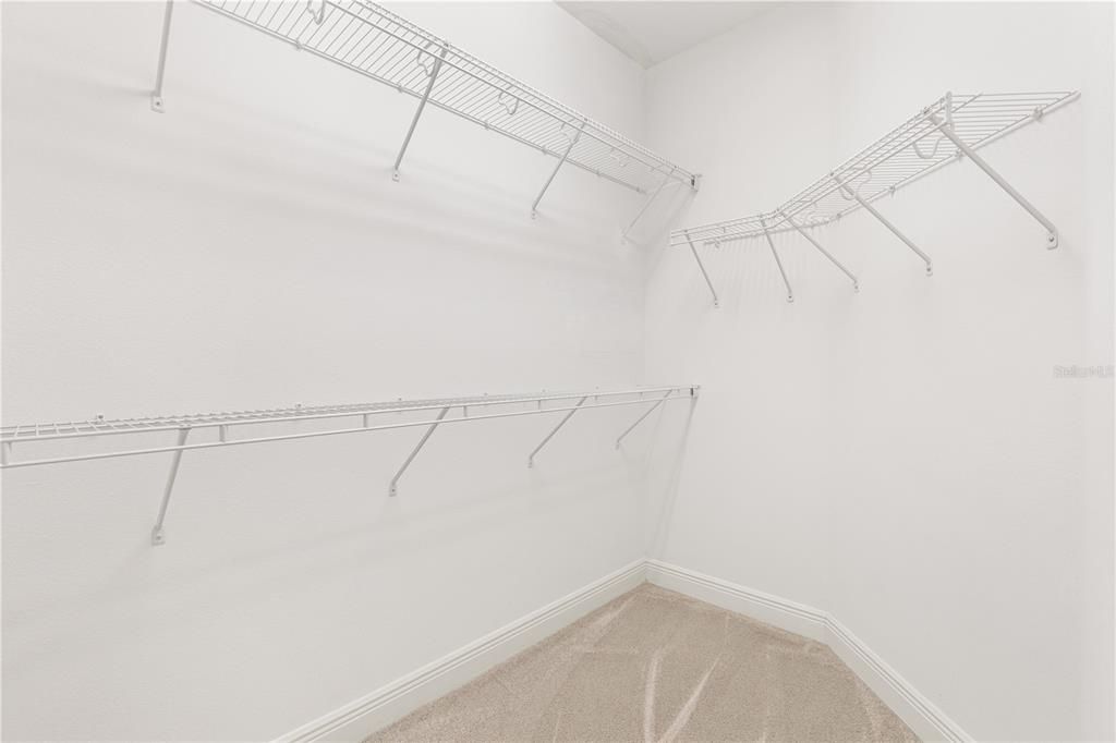 En Renta: $2,600 (3 camas, 3 baños, 2938 Pies cuadrados)