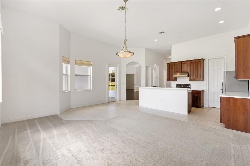 En Renta: $2,600 (3 camas, 3 baños, 2938 Pies cuadrados)