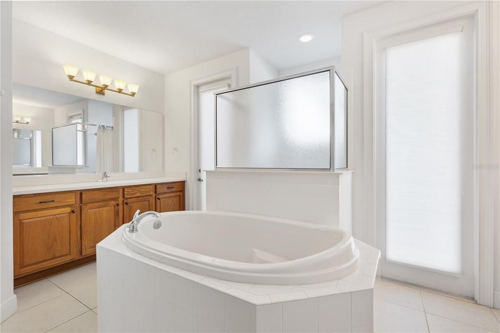 En Renta: $2,600 (3 camas, 3 baños, 2938 Pies cuadrados)