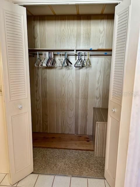 待售: $100,000 (2 贝兹, 2 浴室, 1332 平方英尺)