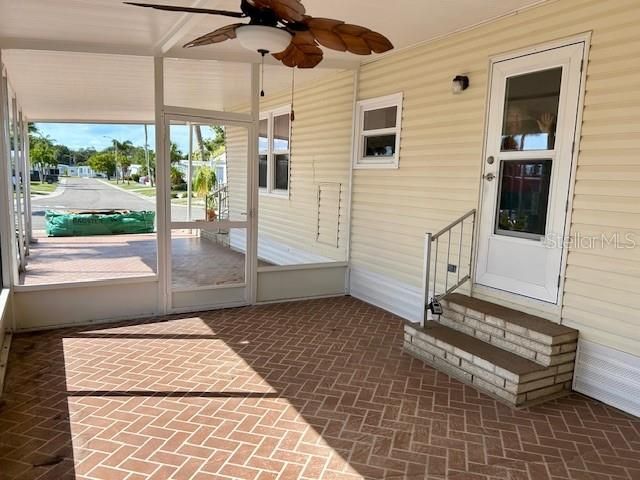 待售: $100,000 (2 贝兹, 2 浴室, 1332 平方英尺)