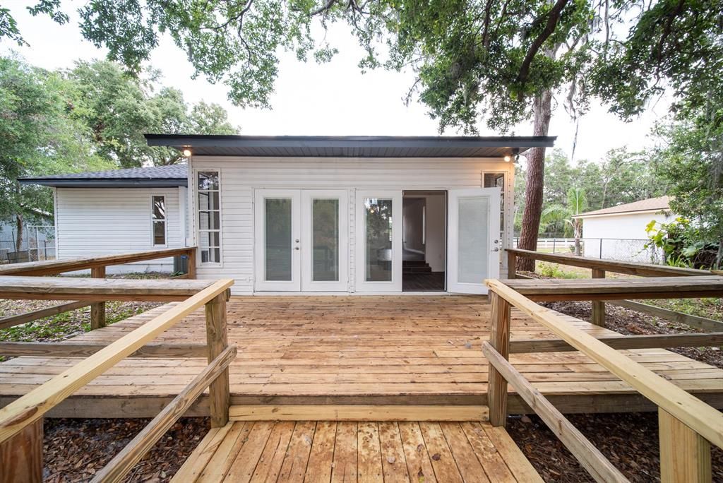 For Rent: $1,850 (3 beds, 2 baths, 1269 Square Feet)