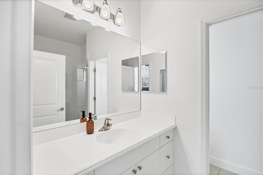 На продажу: $405,000 (3 спален, 2 ванн, 1421 Квадратных фут)