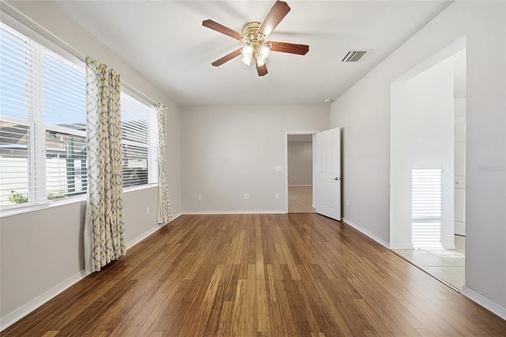 待售: $400,000 (3 贝兹, 2 浴室, 2029 平方英尺)