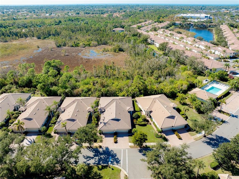 待售: $399,900 (2 贝兹, 2 浴室, 1385 平方英尺)