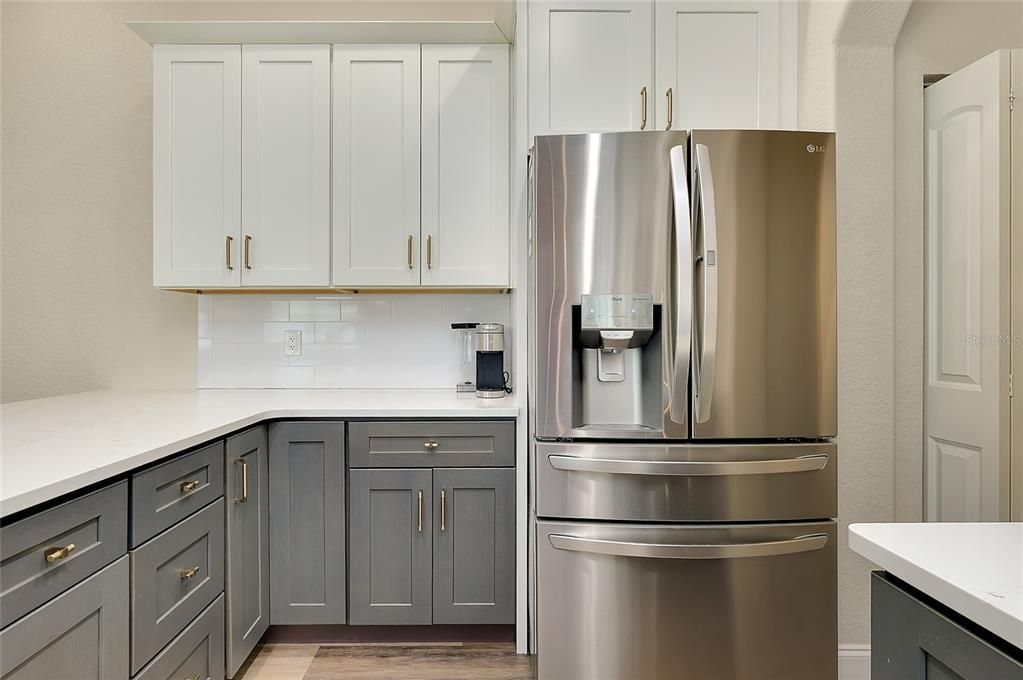 待售: $399,900 (2 贝兹, 2 浴室, 1385 平方英尺)