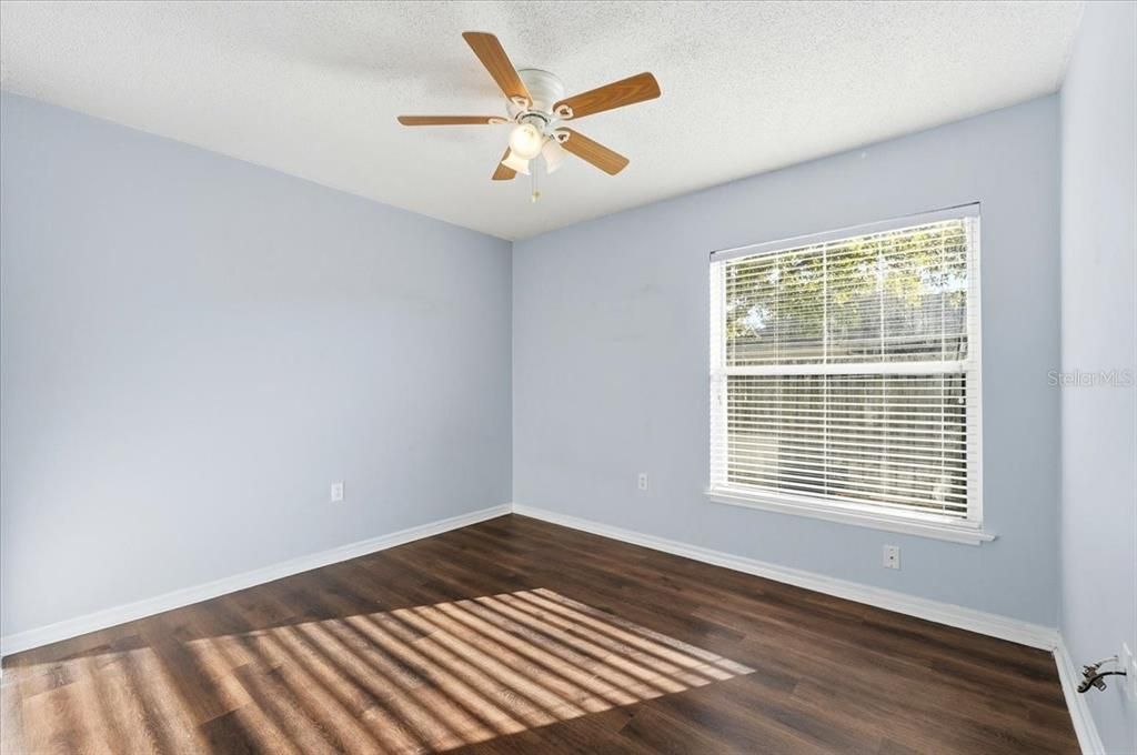 For Sale: $299,999 (3 beds, 2 baths, 1770 Square Feet)