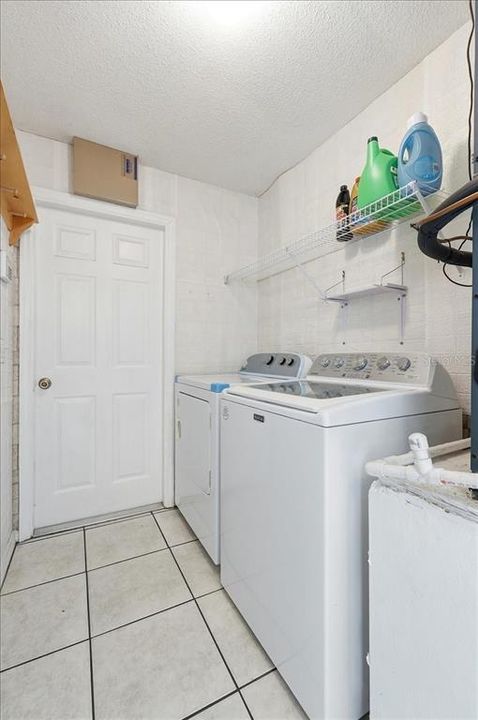 For Sale: $299,999 (3 beds, 2 baths, 1770 Square Feet)