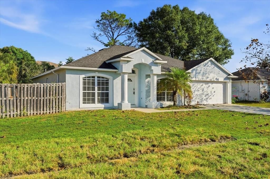 For Sale: $299,999 (3 beds, 2 baths, 1770 Square Feet)